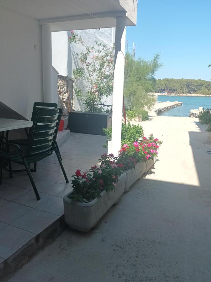 Volat Apartments Betina (Sibenik-Knin) Exterior foto