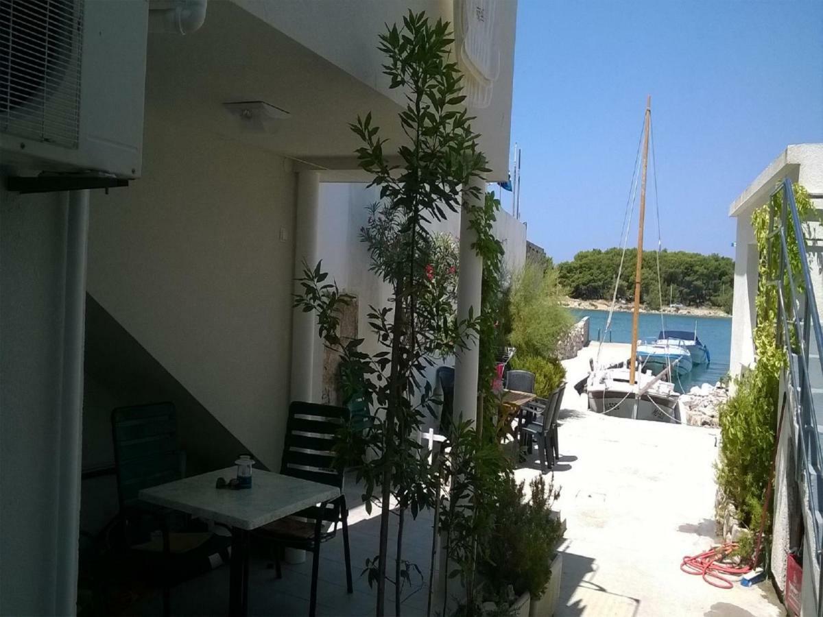 Volat Apartments Betina (Sibenik-Knin) Exterior foto